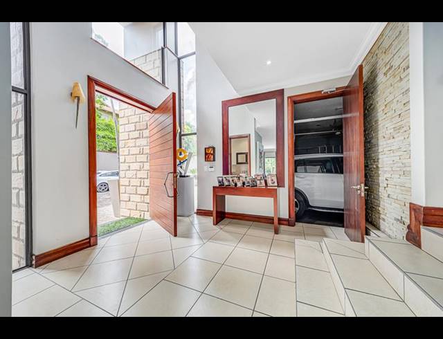 3 BEDROOM HOUSE FOR SALE IN SANDOWN